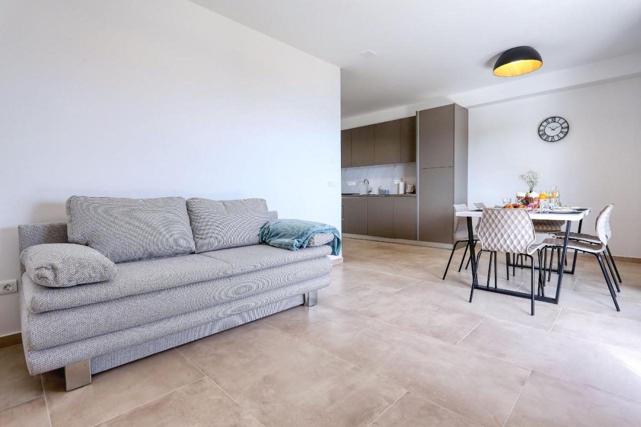 Apartments Bonaca With Jacuzzi Privlaka  Zewnętrze zdjęcie
