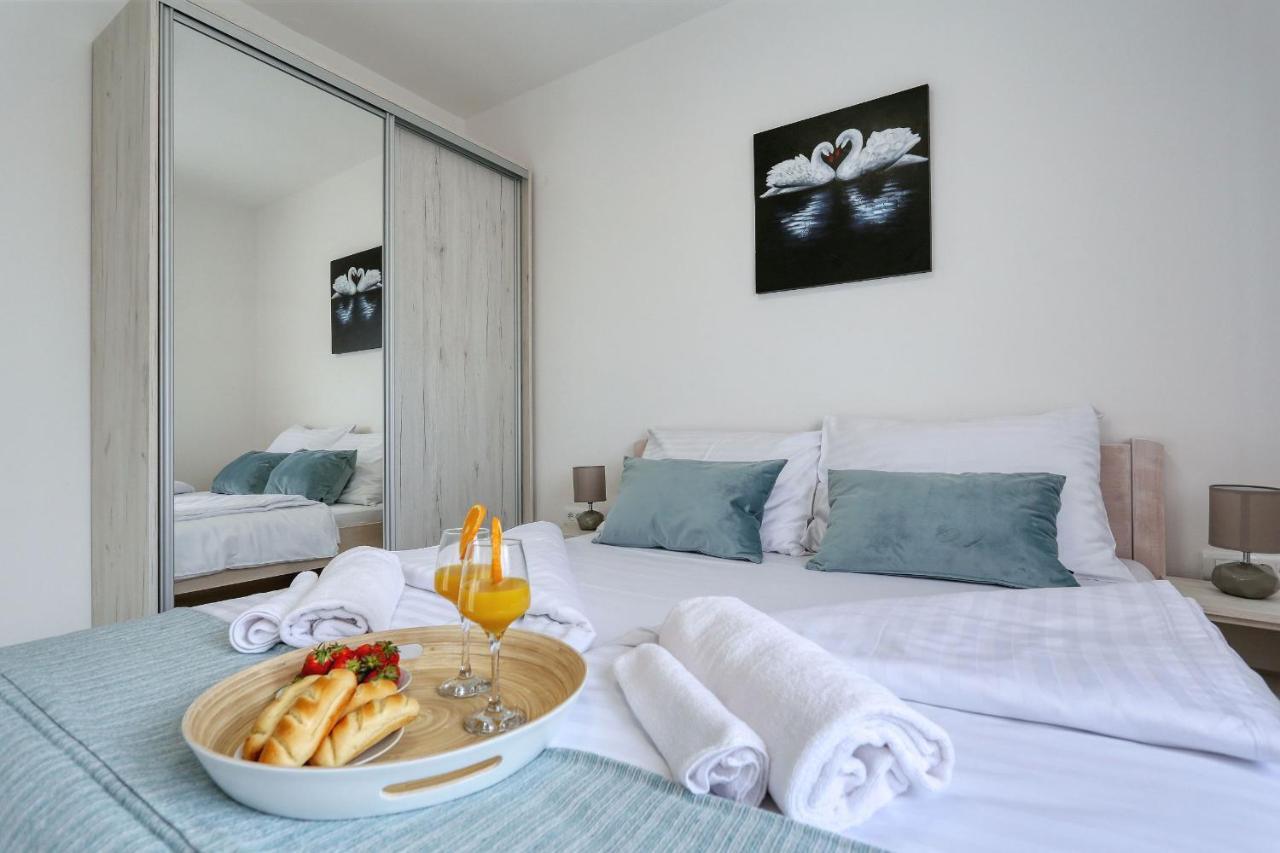 Apartments Bonaca With Jacuzzi Privlaka  Zewnętrze zdjęcie