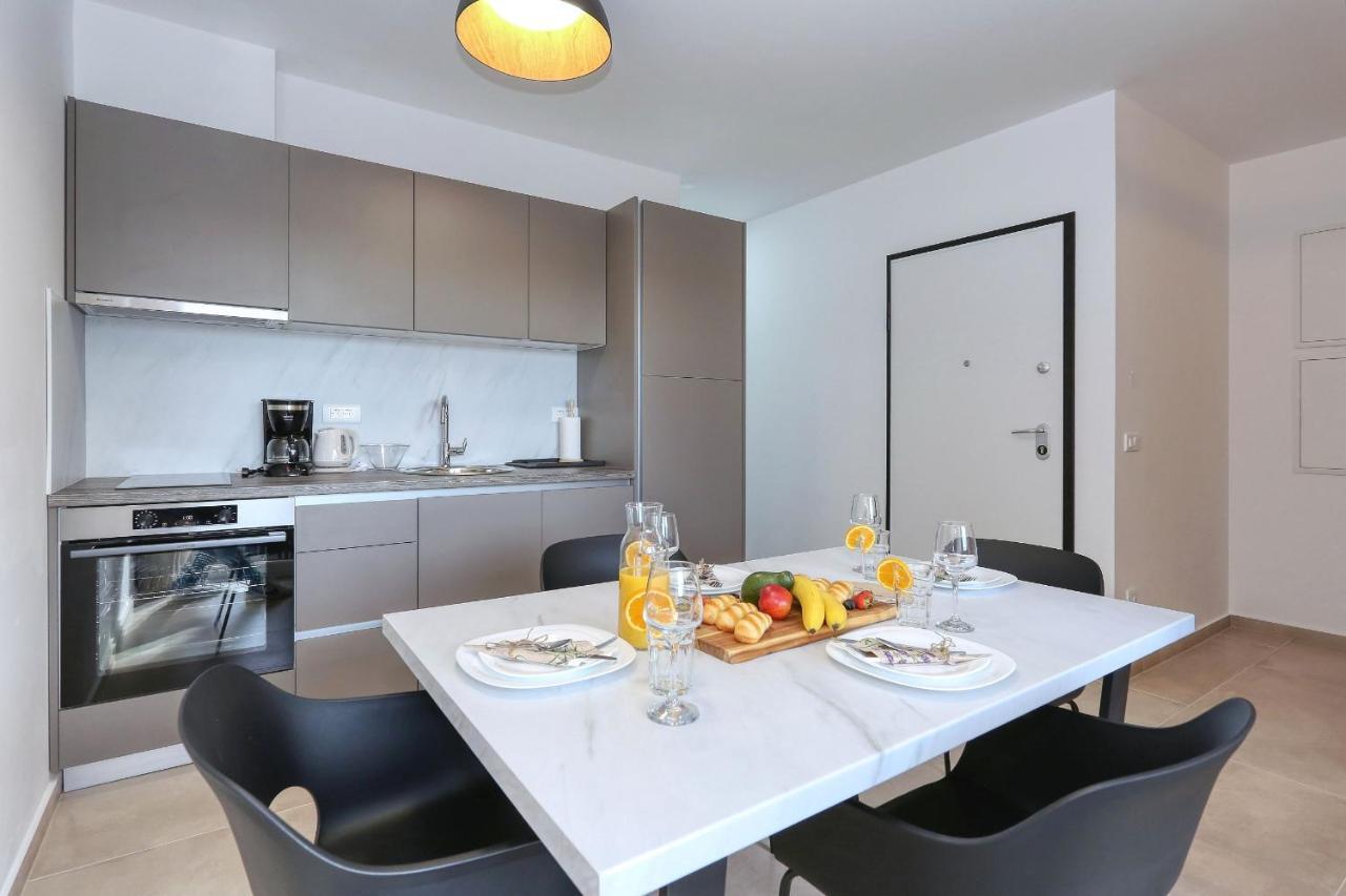Apartments Bonaca With Jacuzzi Privlaka  Zewnętrze zdjęcie