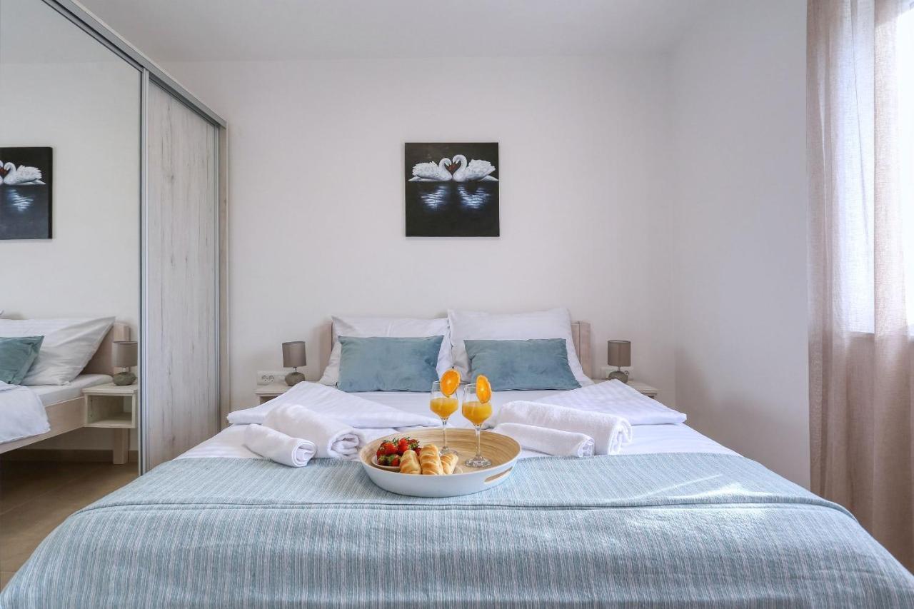 Apartments Bonaca With Jacuzzi Privlaka  Zewnętrze zdjęcie
