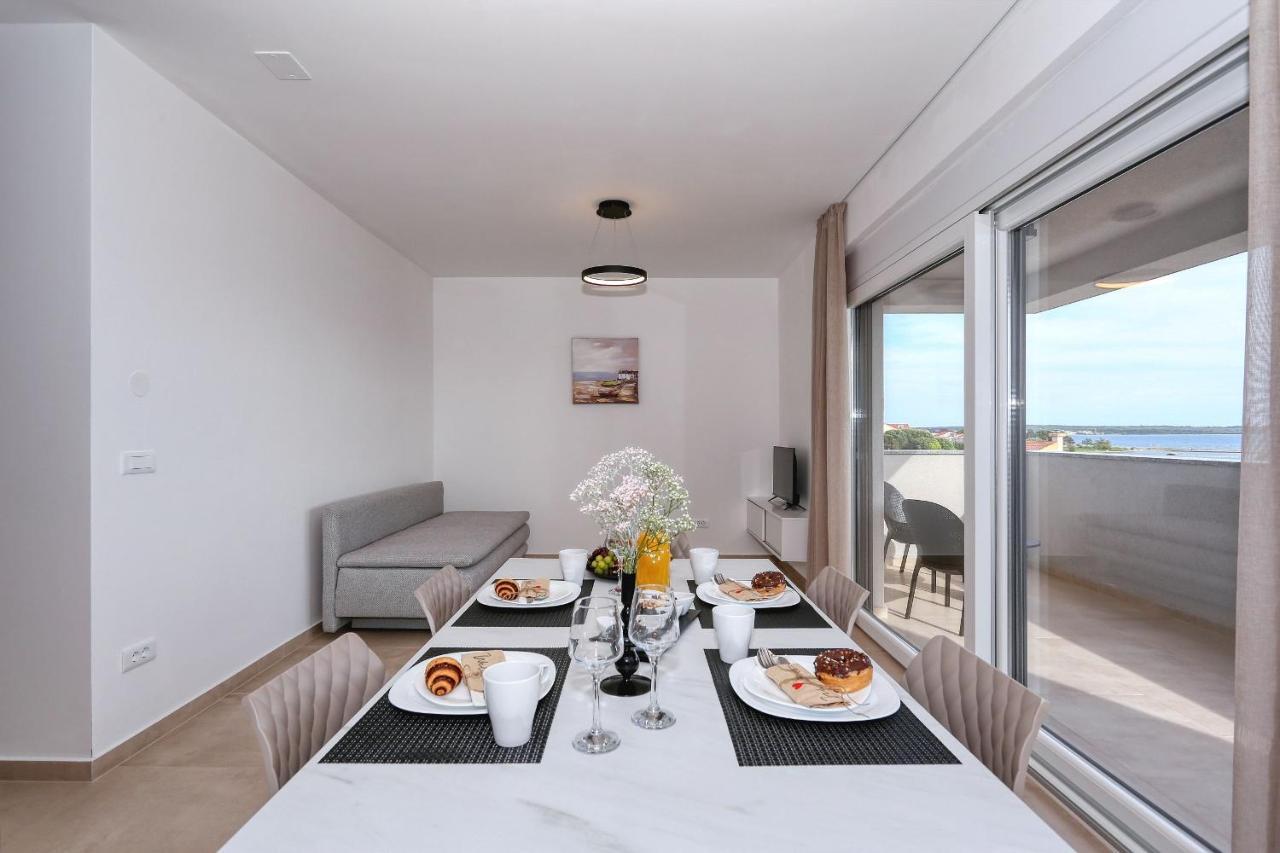 Apartments Bonaca With Jacuzzi Privlaka  Zewnętrze zdjęcie
