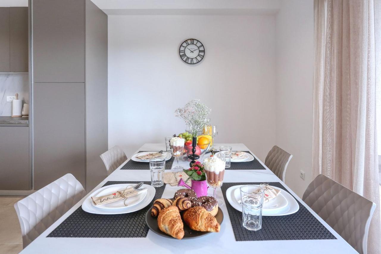 Apartments Bonaca With Jacuzzi Privlaka  Zewnętrze zdjęcie
